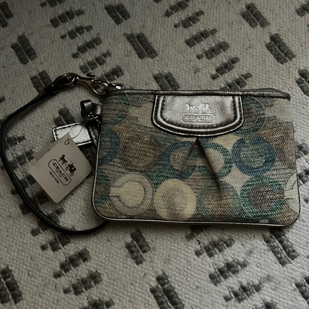 NWT Coach Wristlet